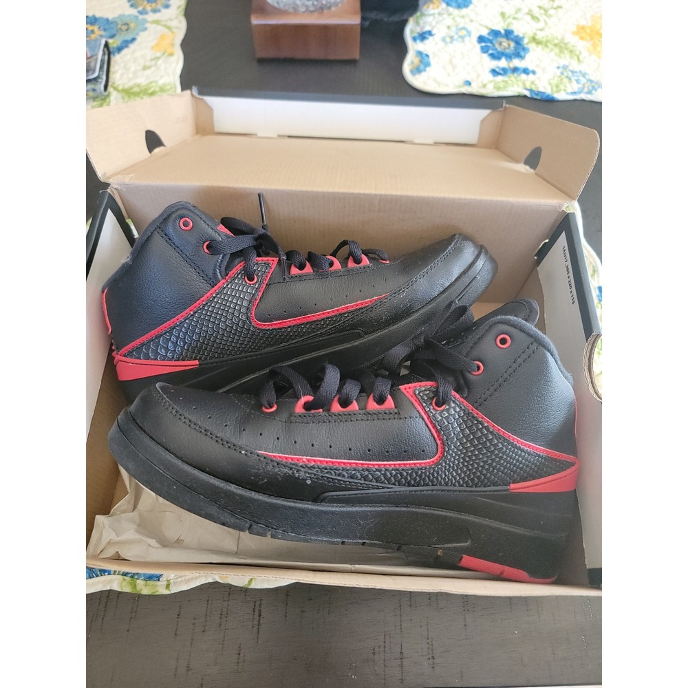 Air Jordan 2 Retro High Black Red Youth Basketball Shoes Sneakers Size 6.5Y